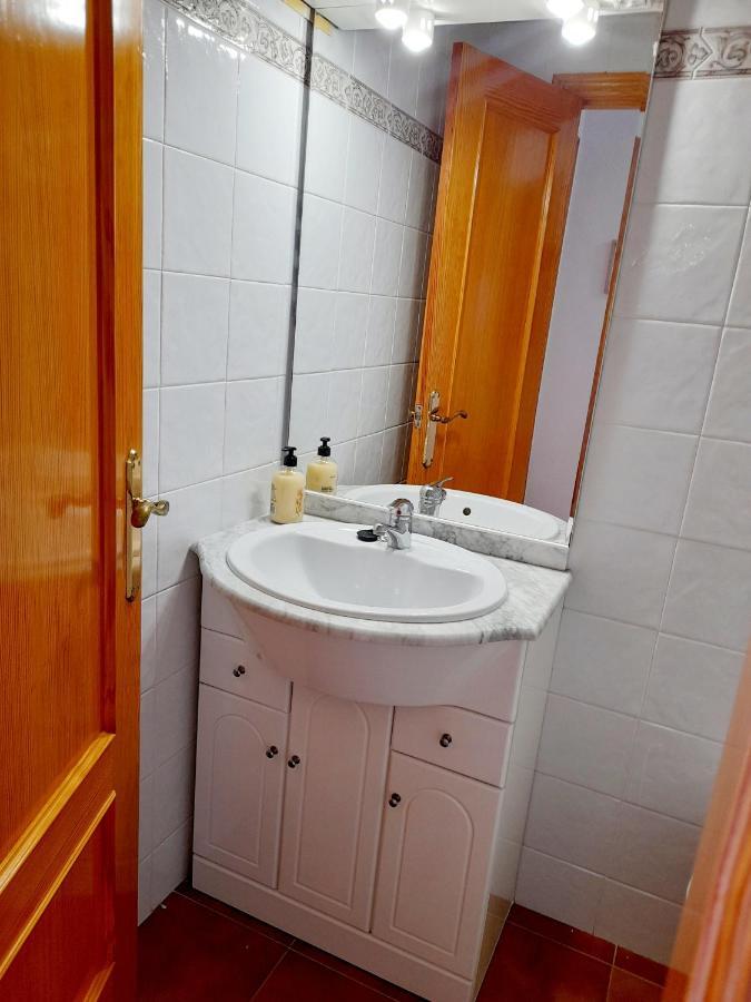 Apartamento Vistas Al Mar, 11 Planta, 50M Playa!! Miramar Exterior foto